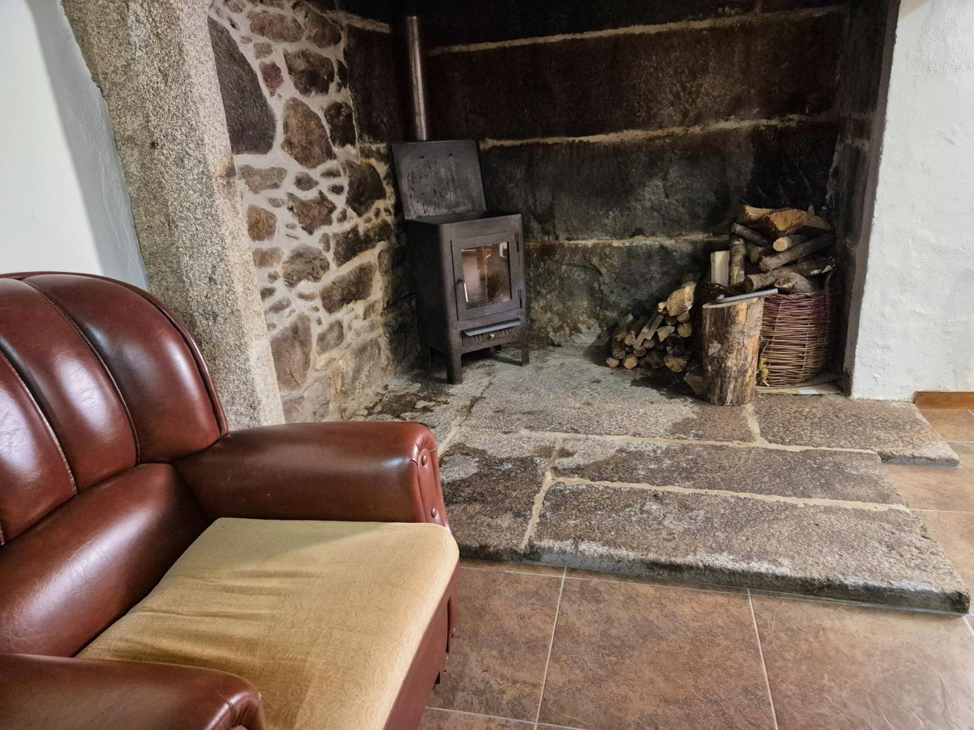 Albergue Rectoral San Mamede Da Pena Exclusive For Pilgrims Negreira Exteriör bild